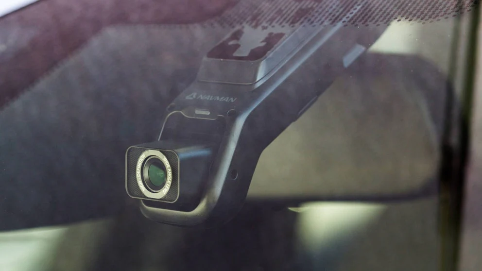 Navman MiVue ALTA FHD 1080p Dash Cam - Image 3