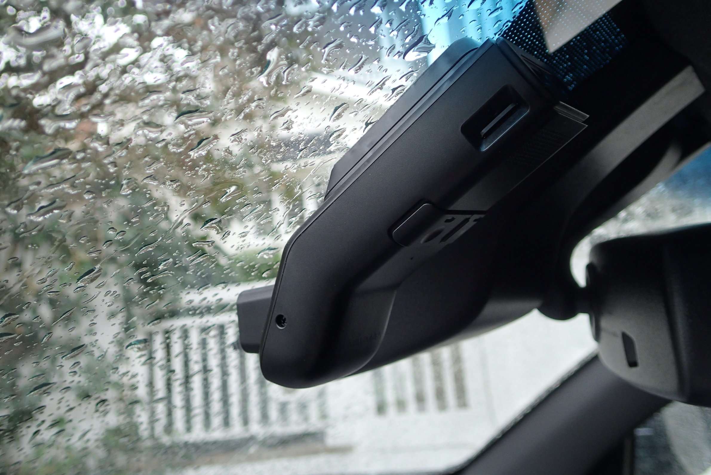 Navman MiVue ALTA FHD 1080p Dash Cam - Image 4