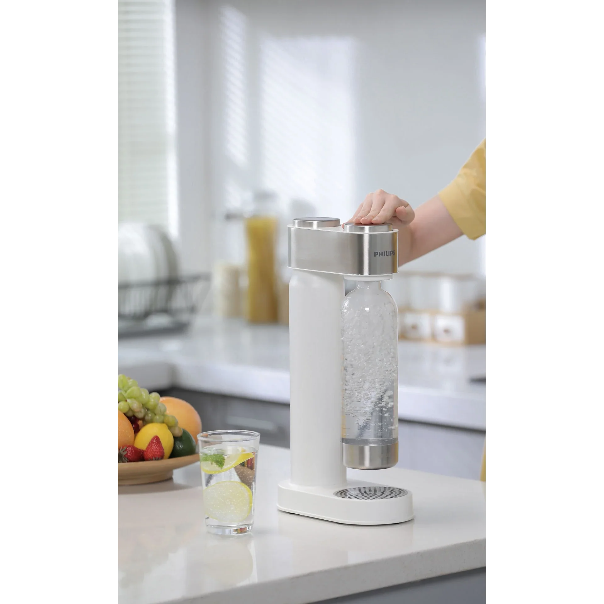 Philips Soda Maker with 1L PET Bottle - Image 3